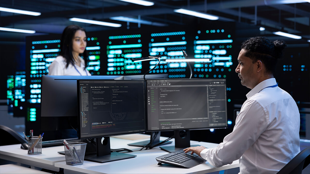 Escena ilustrativa ASUS de trabajo en equipo con IA